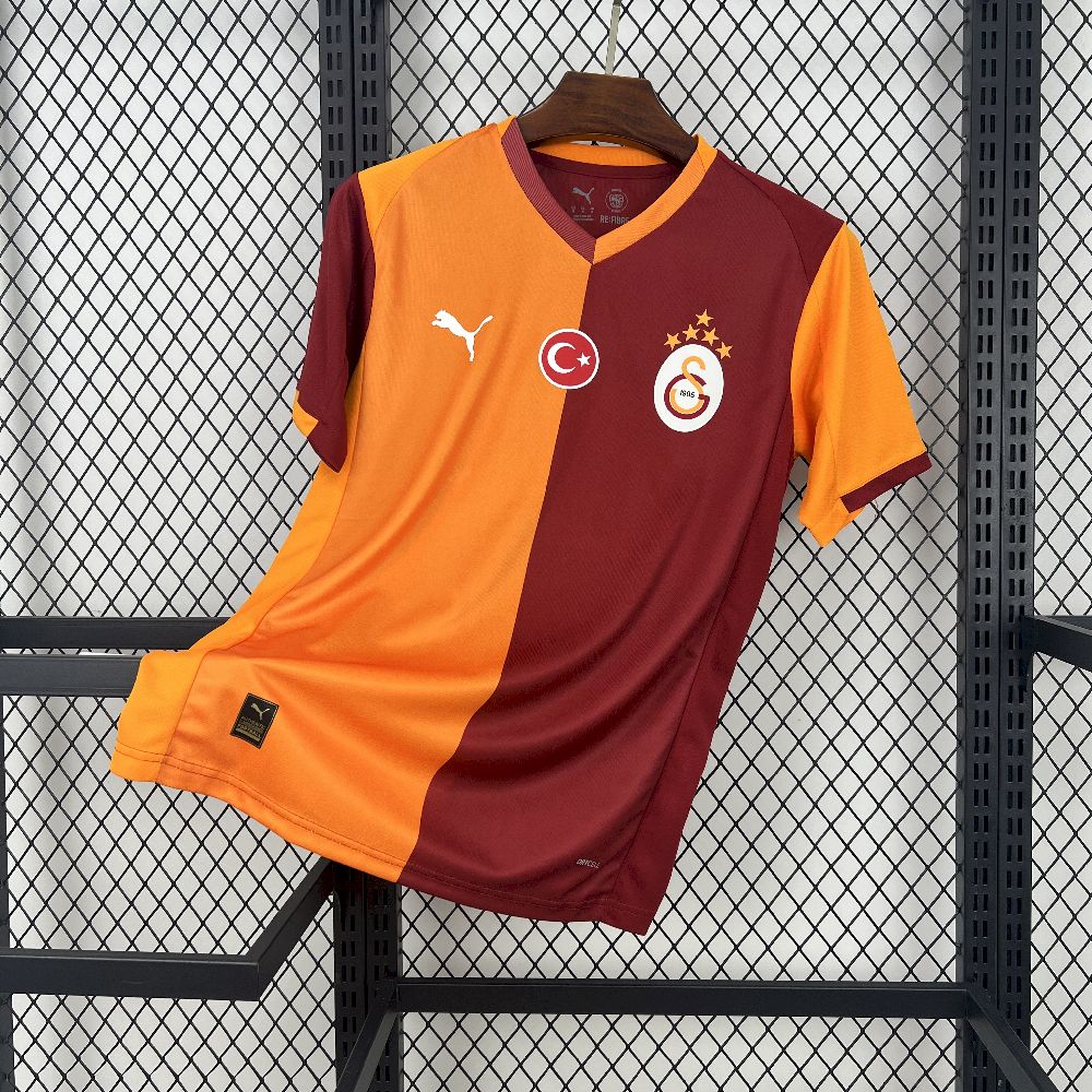 Galatasaray maillot foot domicile 2025 2026