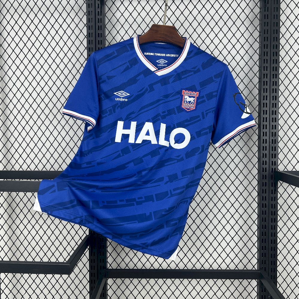 Ipswich maillot foot domicile 2025 2026