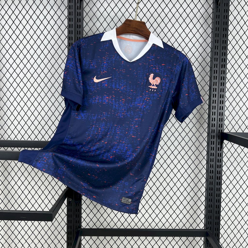 Équipe de France Féminine maillot foot domicile 2025 2026