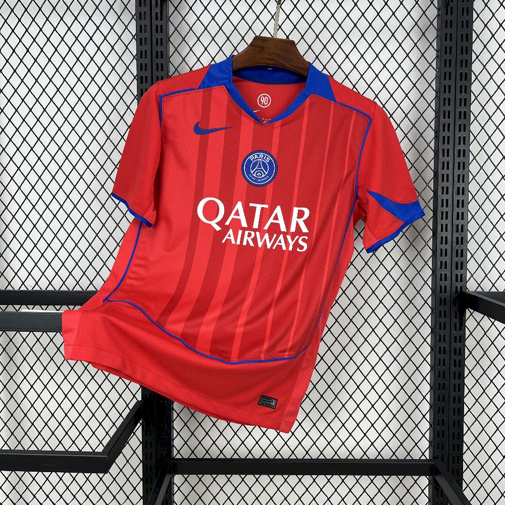 Paris Saint Germain PSG maillot foot third rouge 2025 2026