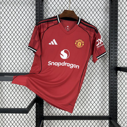 Manchester United maillot foot domicile 2025 2026