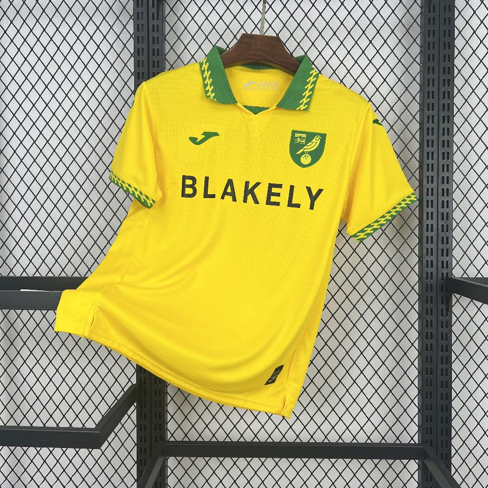 Norwich maillot foot domicile 2025 2026