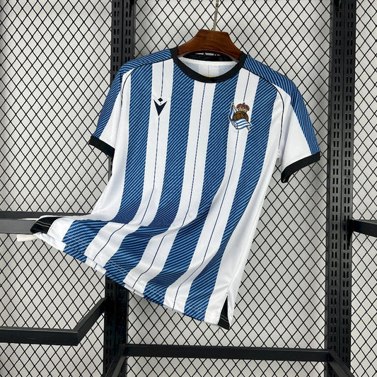 Real Sociedad maillot foot domicile 2025 2026