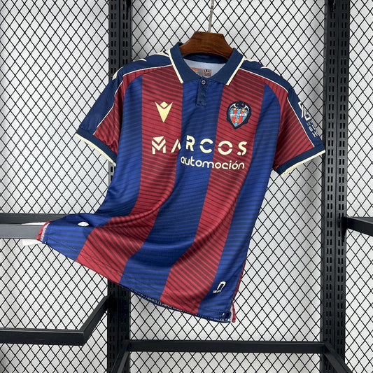 Levante UD maillot foot domicile 2025 2026