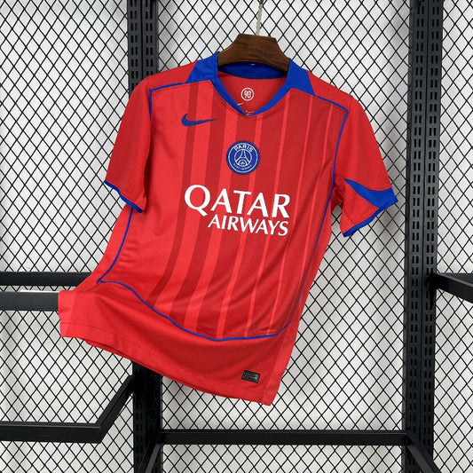 Paris Saint Germain PSG maillot foot third rouge 2025 2026